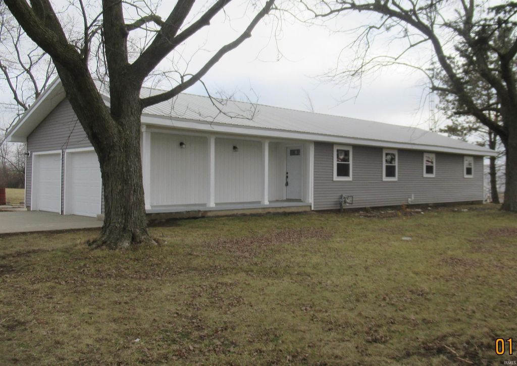 215 S 600 E Road, Marion, IN 46953