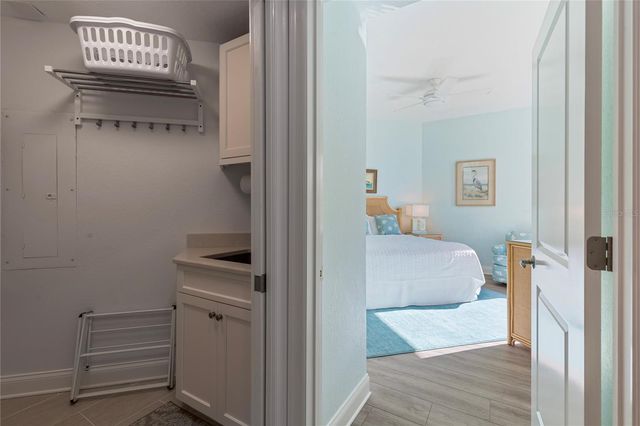 1180 GULF BOULEVARD 2001, Clearwater, FL 33767