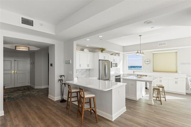 1180 GULF BOULEVARD 2001, Clearwater, FL 33767