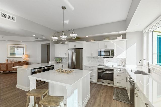 1180 GULF BOULEVARD 2001, Clearwater, FL 33767