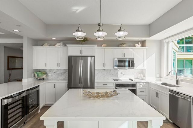 1180 GULF BOULEVARD 2001, Clearwater, FL 33767