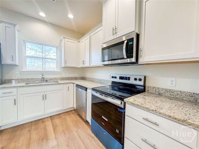 64 Boundary Hall Way, Hinesville, GA 31313