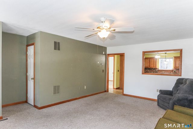 22 Pheasant Hill Drive 22, Enfield, CT 06082