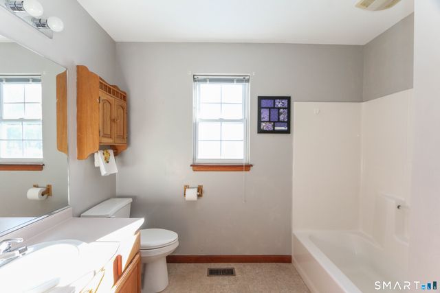 22 Pheasant Hill Drive 22, Enfield, CT 06082