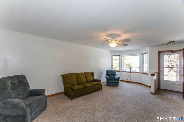 22 Pheasant Hill Drive 22, Enfield, CT 06082