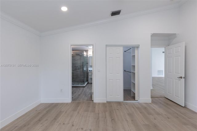 46 Gables Boulevard, Weston, FL 33326