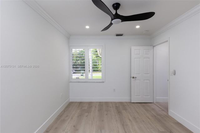 46 Gables Boulevard, Weston, FL 33326