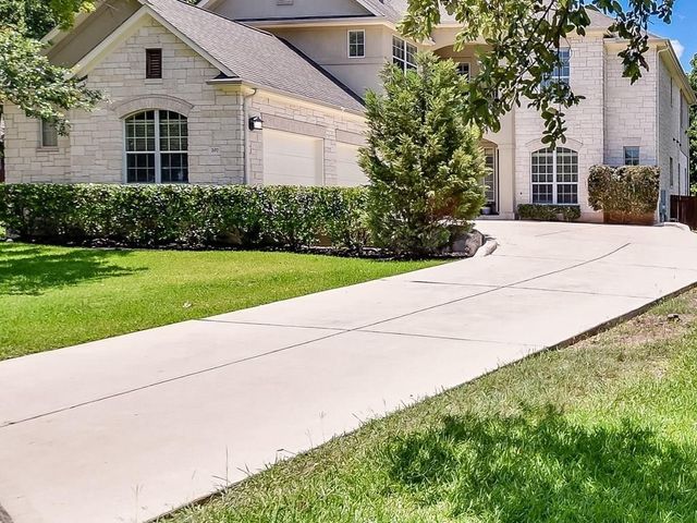 207 Crosswind CT, Cedar Park, TX 78613