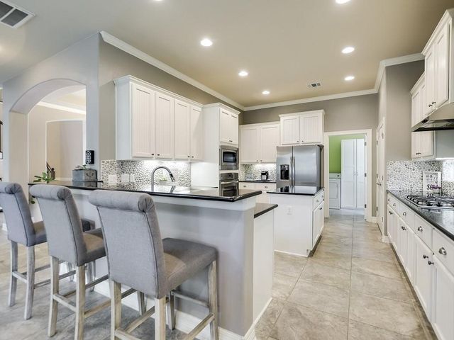 207 Crosswind CT, Cedar Park, TX 78613