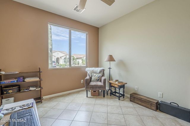 732 N Moana Drive, Green Valley, AZ 85614