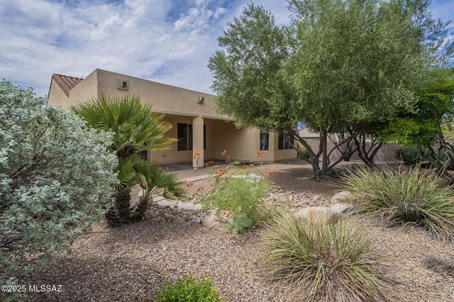 732 N Moana Drive, Green Valley, AZ 85614