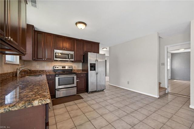 3209 Ashaway RD, Virginia Beach, VA 23452