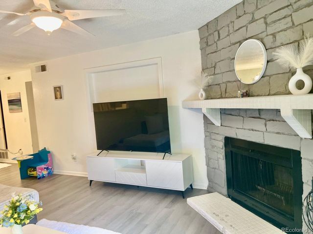 14484 E Colorado Dr 204, Aurora, CO 80012