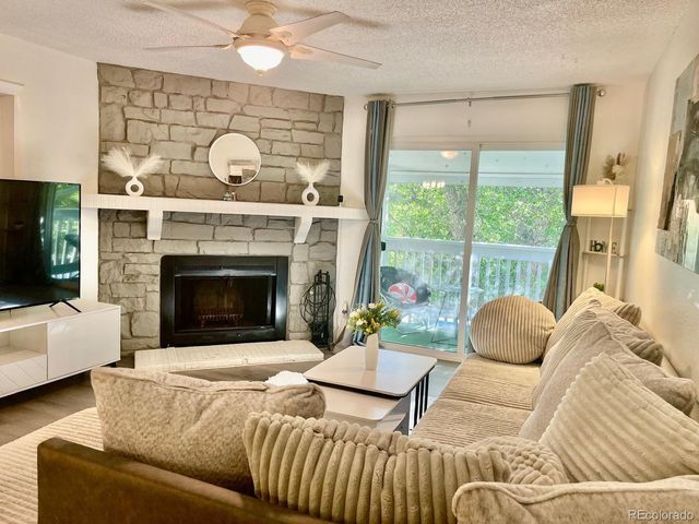 14484 E Colorado Dr 204, Aurora, CO 80012