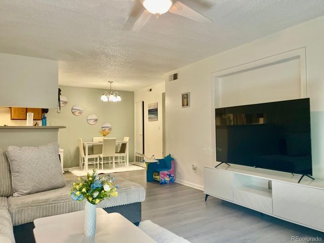 14484 E Colorado Dr 204, Aurora, CO 80012