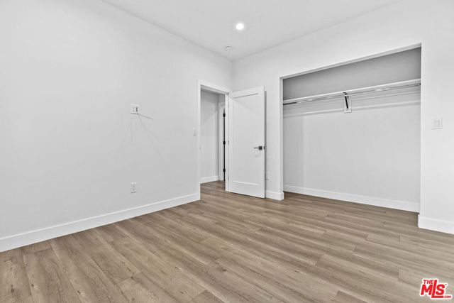 5152 Etiwanda Avenue, Tarzana, CA 91356