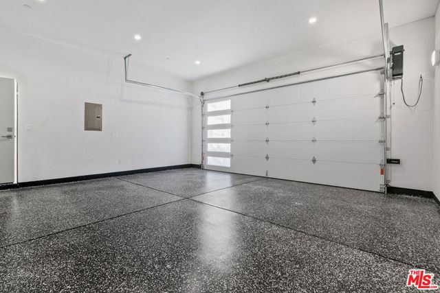 5152 Etiwanda Avenue, Tarzana, CA 91356