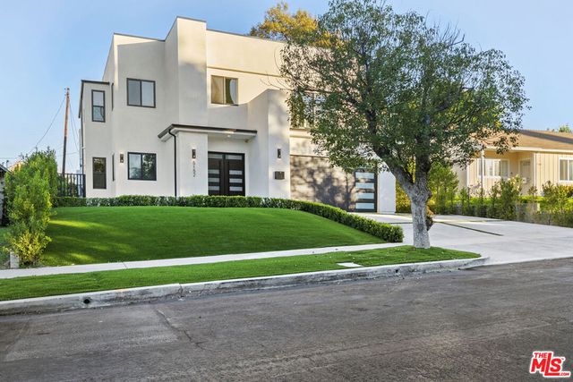5152 Etiwanda Avenue, Tarzana, CA 91356