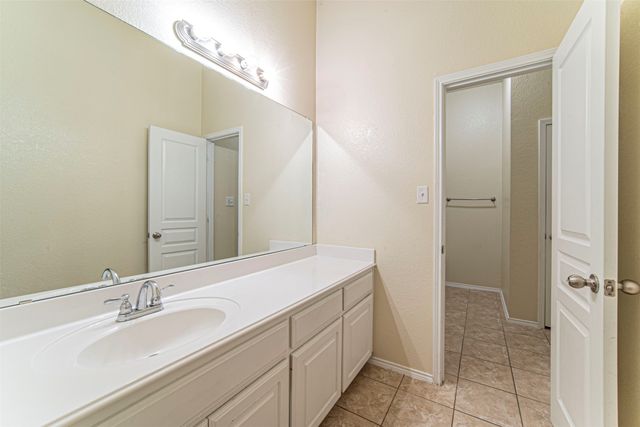 8036 Branch Hollow Trail, Fort Worth, TX 76123