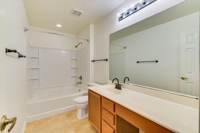 2118 Nogales TRL, Austin, TX 78744