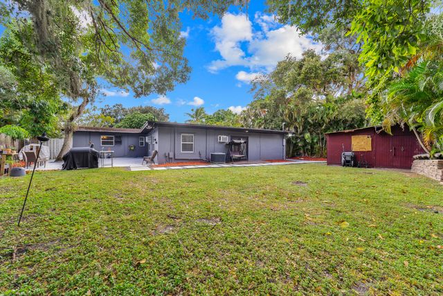 2869 SW 13th Court, Fort Lauderdale, FL 33312