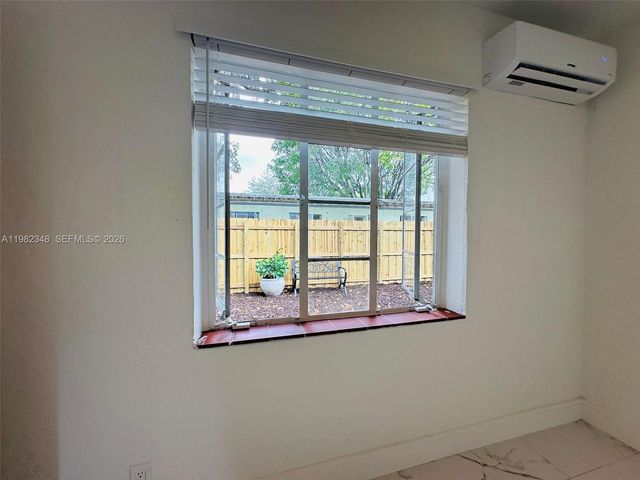 407 SE 14th Ct SE 14th Ct 3, Fort Lauderdale, FL 33316