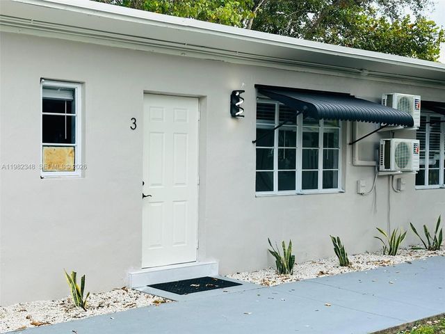 407 SE 14th Ct SE 14th Ct 3, Fort Lauderdale, FL 33316