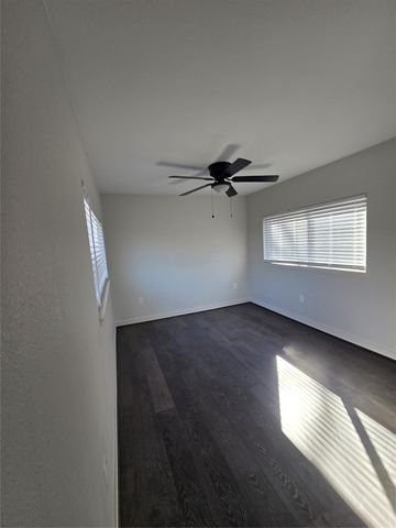 474 Preston Shores Drive, Pottsboro, TX 75076