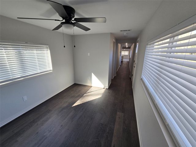 474 Preston Shores Drive, Pottsboro, TX 75076