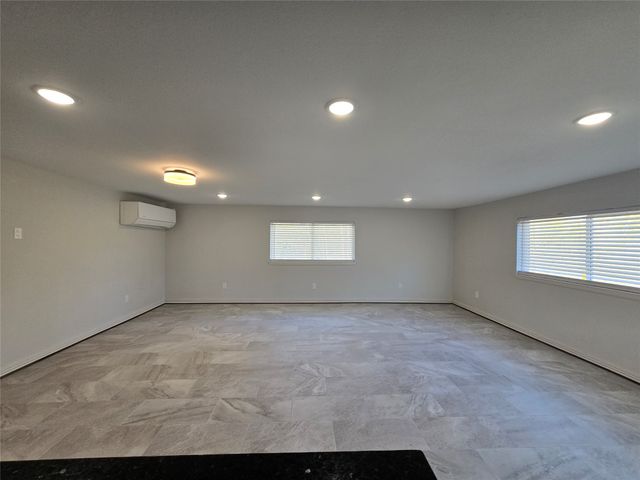 474 Preston Shores Drive, Pottsboro, TX 75076