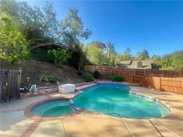 934 Paseo Viento, San Dimas, CA 91773