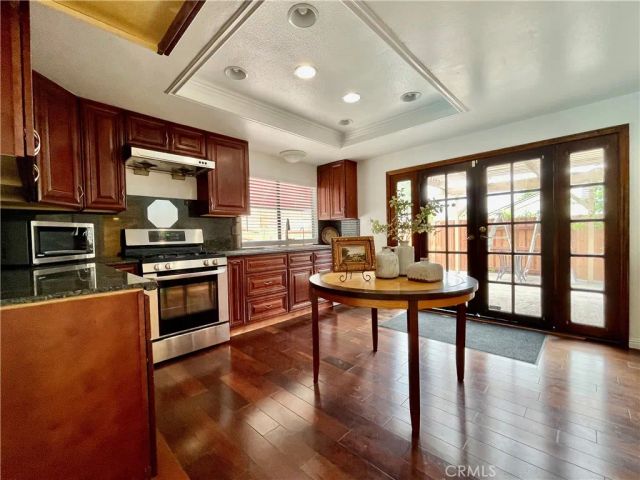 934 Paseo Viento, San Dimas, CA 91773