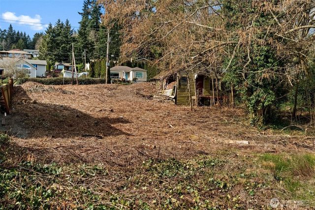 5280 Illahee Road NE, Bremerton, WA 98311