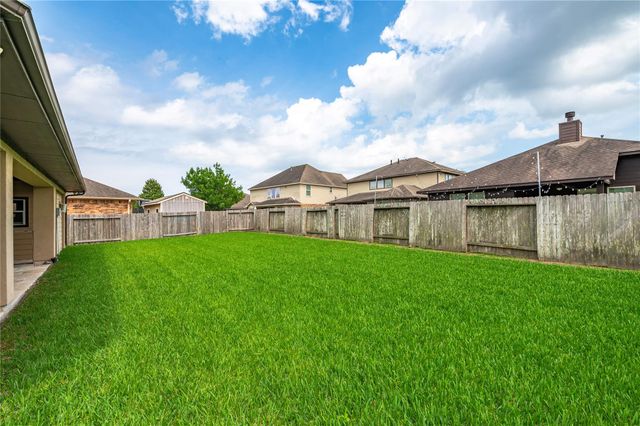 4822 Isla Canela Lane, League City, TX 77573