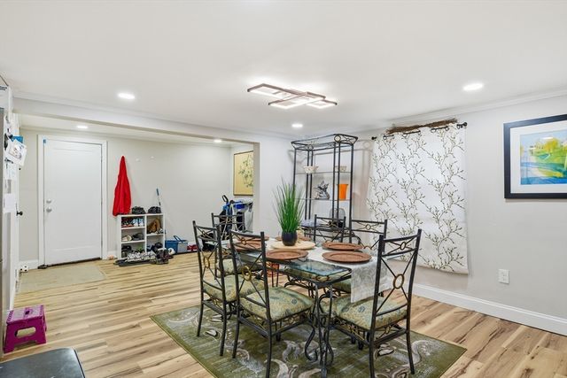 238 E Main St, Chicopee, MA 01020