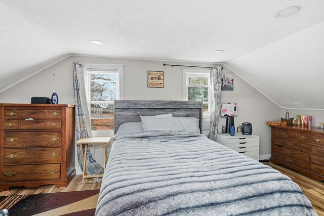 238 E Main St, Chicopee, MA 01020