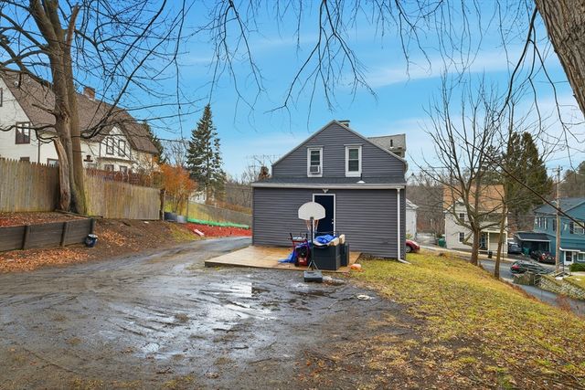 238 E Main St, Chicopee, MA 01020