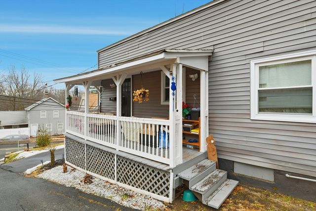 238 E Main St, Chicopee, MA 01020
