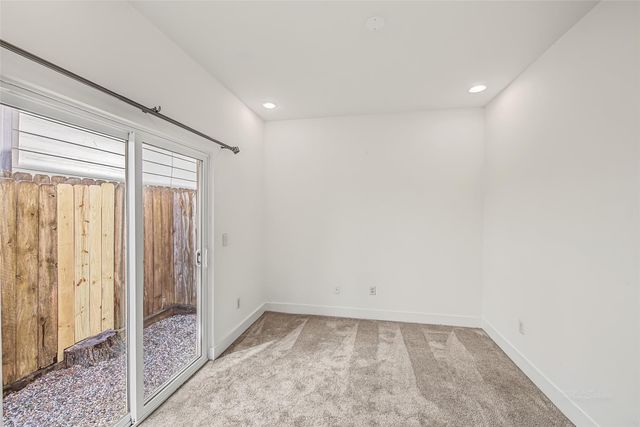 1555 Birdsall Street A, Houston, TX 77007