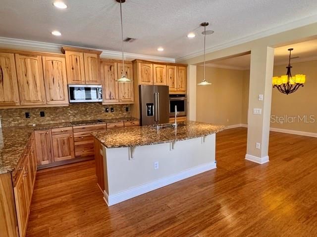 6803 LOCKINGTON COURT, Tampa, FL 33625