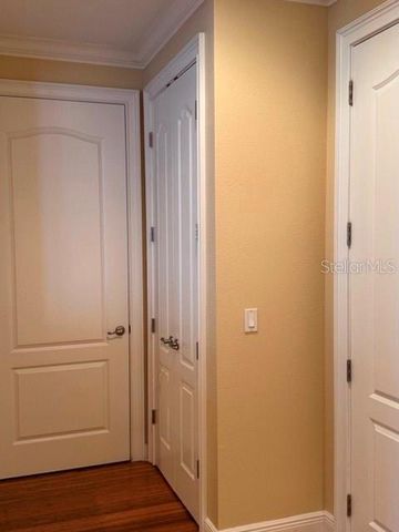 6803 LOCKINGTON COURT, Tampa, FL 33625