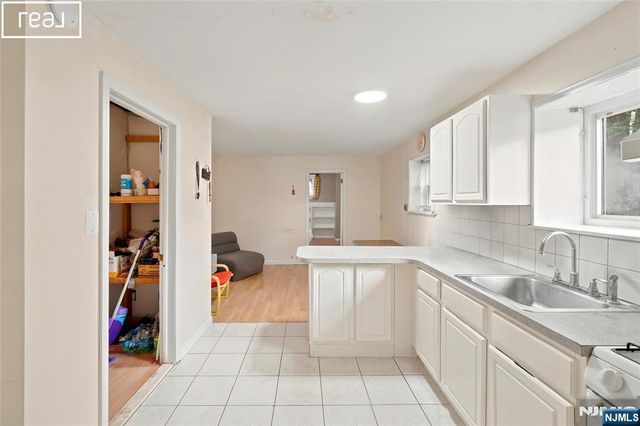 253 McElroy Avenue, Fort Lee, NJ 07024