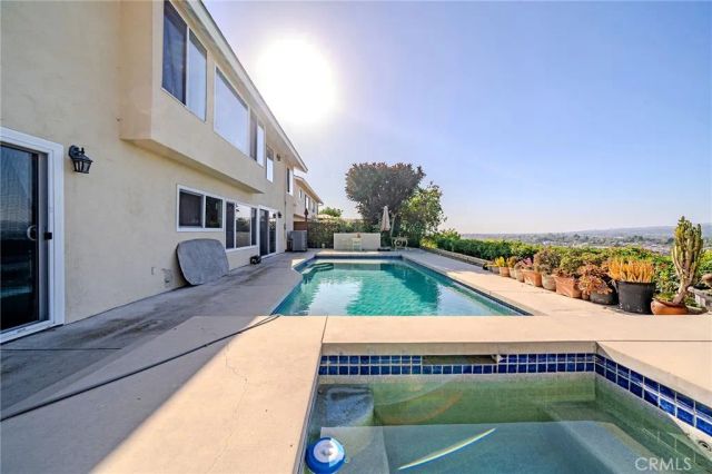 1520 Via Los Coyotes, La Habra, CA 90631