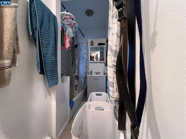 568 14th Avenue, Paterson, NJ 07504