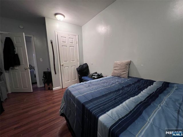 568 14th Avenue, Paterson, NJ 07504