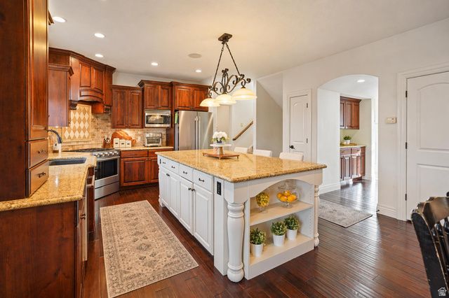 247 S 650 CIR, American Fork, UT 84003