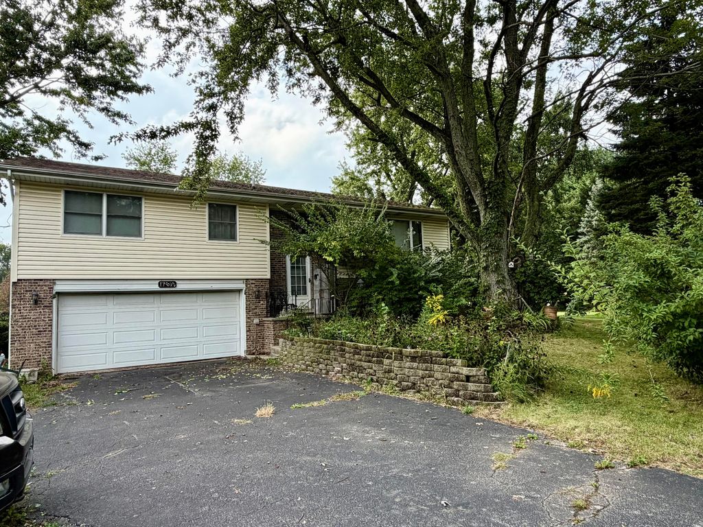 17612 Alabama Street, Lowell, IN 46356