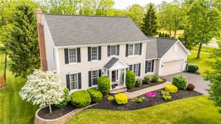 2 Princeton Lane, Perinton, NY 14450