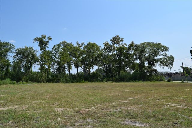 2120 Mansfield Street, Houston, TX 77091