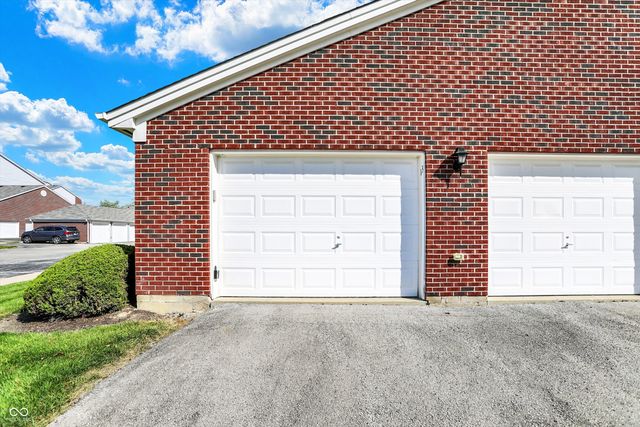 5003 Amber Creek Place U 207, Indianapolis, IN 46237